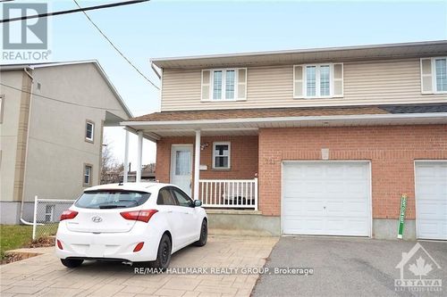 1721 Queensdale Ave, Gloucester, ON, K1T1J5 | Card Image