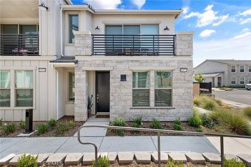 10972 N Honeysuckle Dr, Fresno, CA, 93730-7089 | Card Image