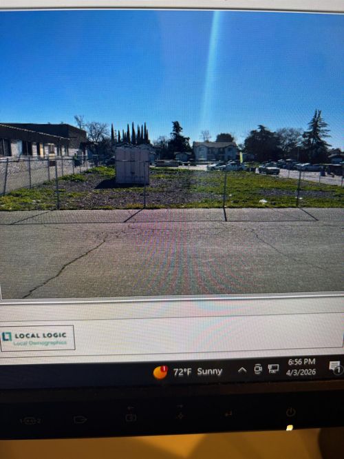 7270 Meadowgate Dr, Sacramento, CA, 95823 | Card Image