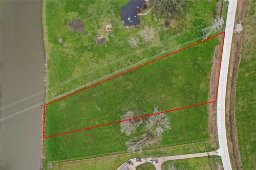 708 Winchester Trl, Angleton, TX, 77515-9065 | Card Image