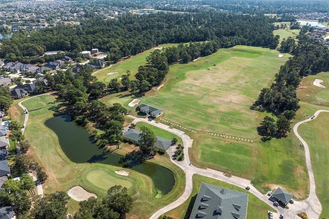 Let's fly over the area and find the additional amenities | Image 47