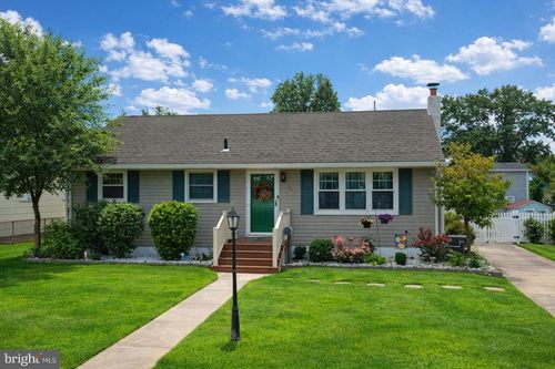 114 Phillips Ave, MAGNOLIA, NJ, 08049-1313 | Card Image