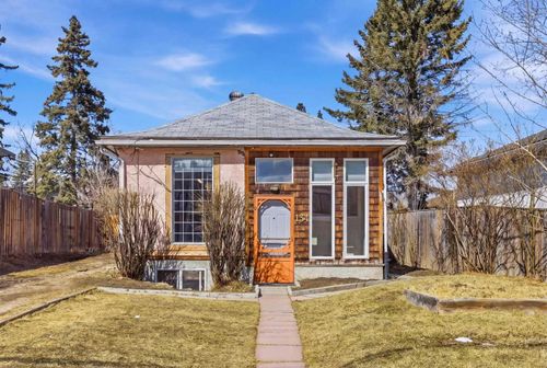 134 32 Ave Ne, Calgary, AB, T2E2G5 | Card Image