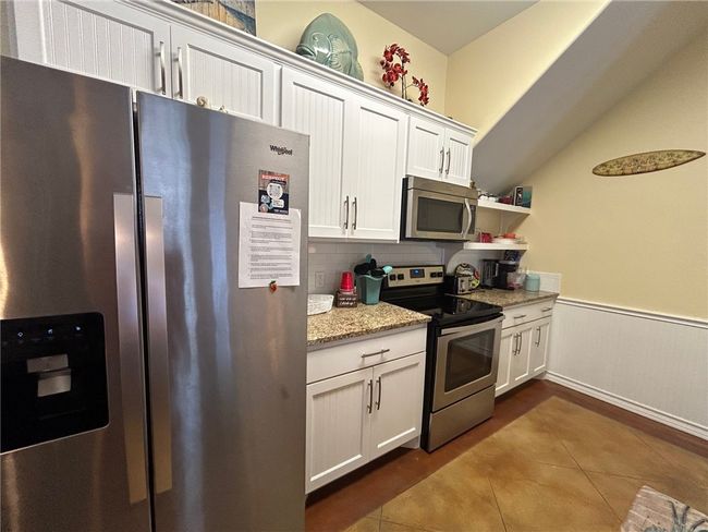 UNIT-211 - 2212 State Highway 361, Townhouse with 4 bedrooms, 4 bathrooms and null parking in Port Aransas TX | Image 10