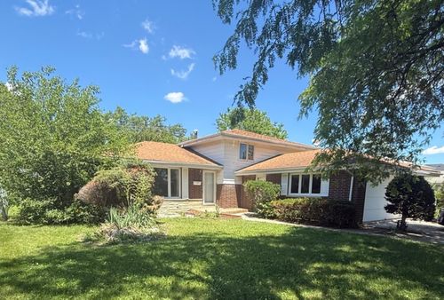 942 E 168th St, South Holland, IL, 60473-3011 | Card Image