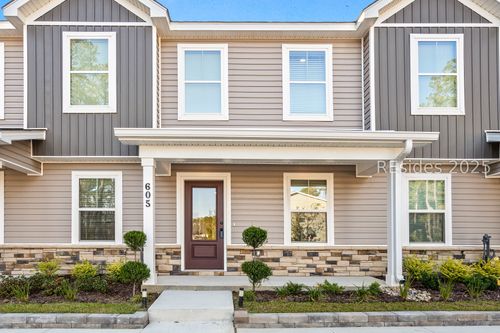 605 Royal Rd, Hardeeville, SC, 29927-5653 | Card Image