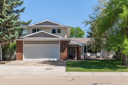 4313 66 Street, Camrose, AB, T4V3L5 | Card Image