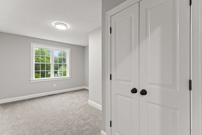 10 Leonard St, House other with 4 bedrooms, 3 bathrooms and 6 parking in Lakeville MA | Image 31