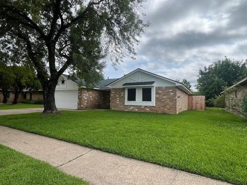 5111 Maple Dr, Baytown, TX, 77521-1666 | Card Image