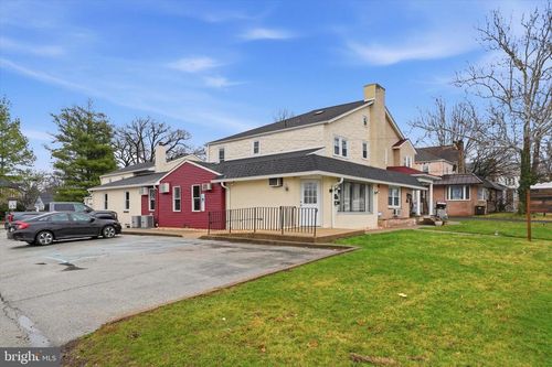 363 W Johnson Hwy, NORRISTOWN, PA, 19401-1981 | Card Image