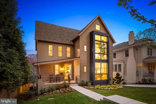 4892 Macarthur Blvd Nw, WASHINGTON, DC, 20007-1538 | Card Image