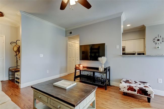 APT-9303 - 1910 E Palm Ave, Condo with 2 bedrooms, 2 bathrooms and null parking in TAMPA FL | Image 8