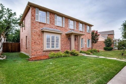 1718 E Branch Hollow Dr, Carrollton, TX, 75007-1455 | Card Image