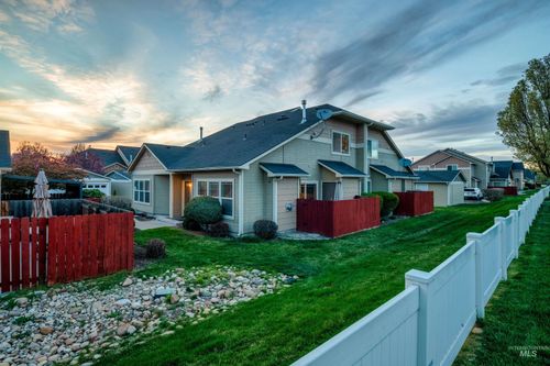 9155 W Brogan Dr, Boise, ID, 83709-6798 | Card Image