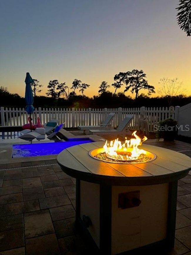 19018 Falcon Crest Boulevard, Sold in Land O Lakes Zoocasa