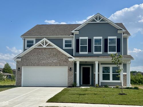 2370 N Liberty Lakes Dr, Greensburg, IN, 47240-3440 | Card Image