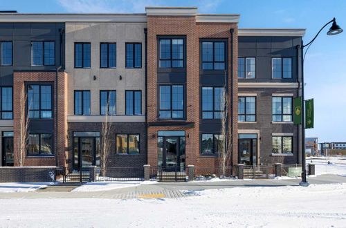 12 Greenwich Heath Nw, Calgary, AB, T3B6P4 | Card Image