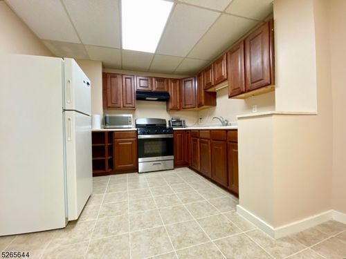 43 Vail St, Blairstown, NJ, 07825 | Card Image