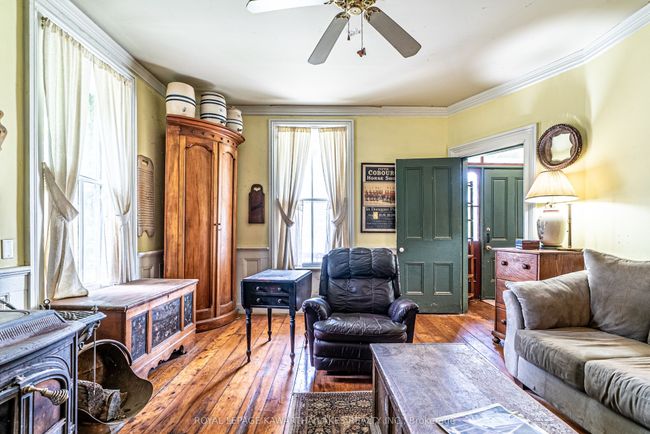 1167 Highway 7, House other with 3 bedrooms, 2 bathrooms and 3 parking in Oakwood ON | Image 14