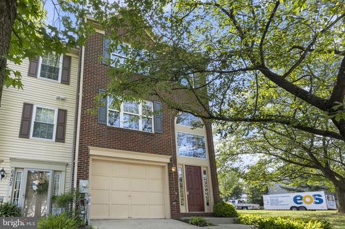 6400 Frothingham Ct, ELKRIDGE, MD, 21075-6883 | Card Image