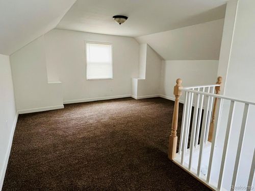 16907 Lilac St, Detroit, MI, 48221-4901 | Card Image