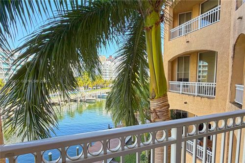 apt-411-3001 Ne 185th St, Aventura, FL, 33180-3345 | Card Image