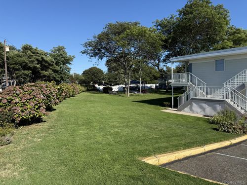 31-52325 County Road 48, Southold, NY, 11971-2640 | Card Image