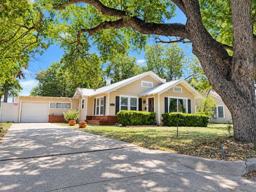 1617 W Concho Ave, San Angelo, TX, 76901-4019 | Card Image