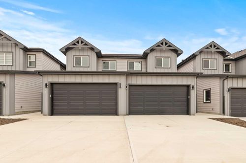 292 Waterford Way, Chestermere, AB, T1X2Z9 | Card Image