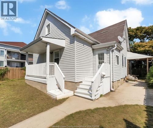 440 Marentette Ave, Windsor, ON, N9A1Y9 | Card Image