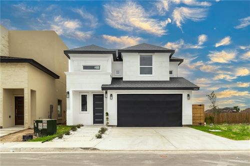 2702 E Solar Dr, Mission, TX, 78574-3377 | Card Image