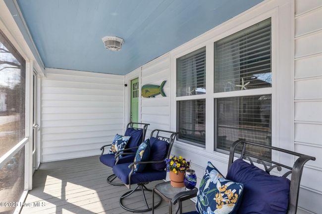 106 S Water St, House other with 6 bedrooms, 5 bathrooms and null parking in Swansboro NC | Image 36