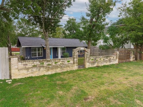 704 E E. Mcneil Road, Round Rock, TX, 78664 | Card Image