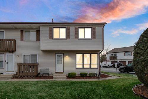 20162 S Fairwood Ct, Frankfort, IL, 60423-6993 | Card Image