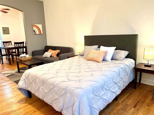 apt-9-1561 Lenox Ave, Miami Beach, FL, 33139-3359 | Card Image