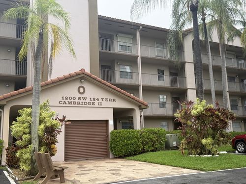 209o-1200 Sw 124th Ter, Pembroke Pines, FL, 33027-4036 | Card Image