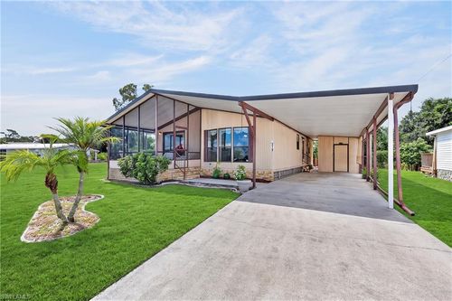 319 Shrub Ln S, NORTH FORT MYERS, FL, 33917-7419 | Card Image