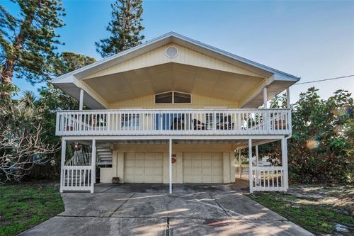 523 Georgia Avenue, CRYSTAL BEACH, FL, 34681 | Card Image