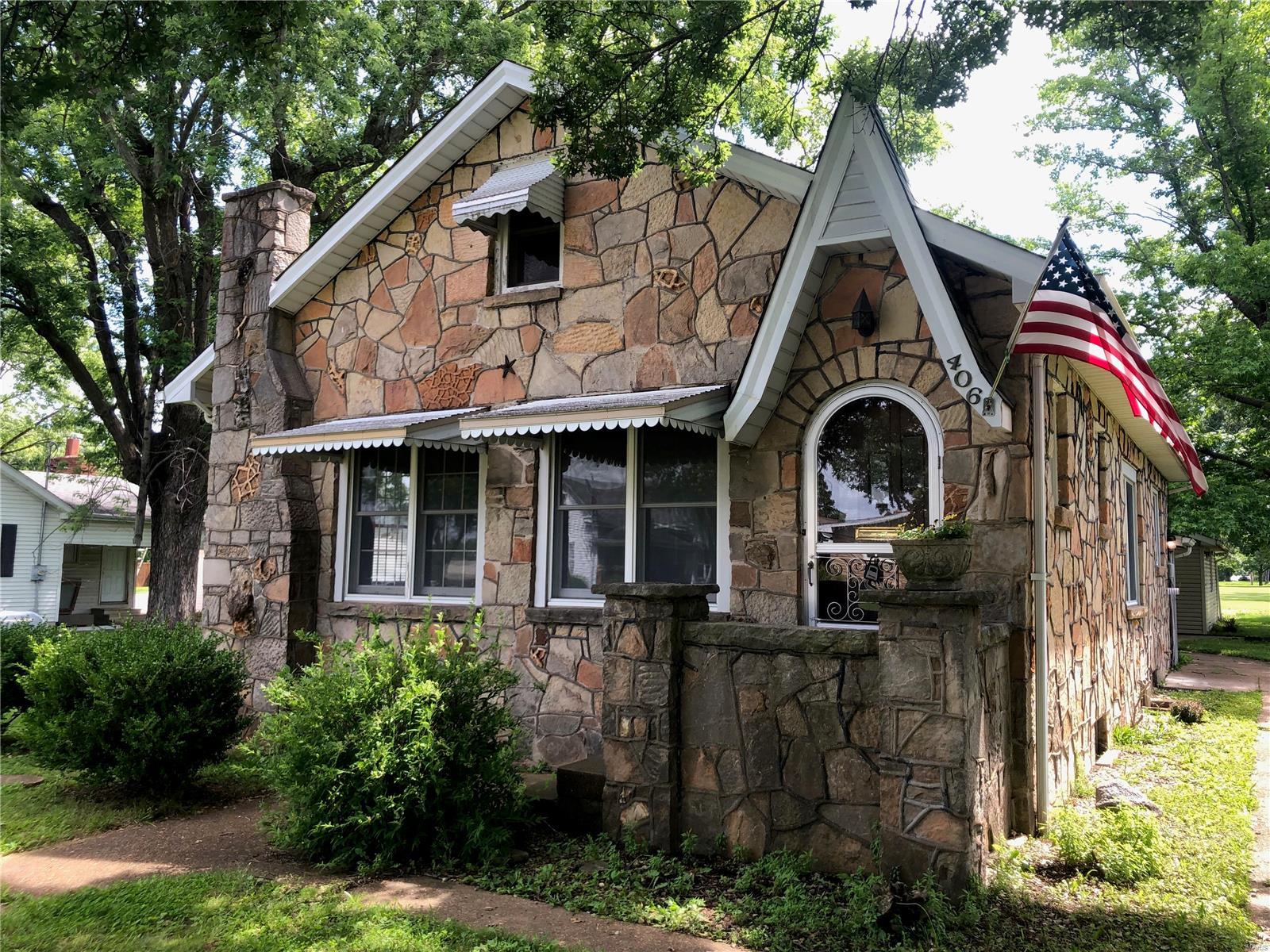 5th St, Owensville, MO 65066