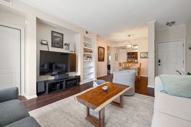 UNIT-302 - 6000 Shepherd Mountain Cv, Condo with 2 bedrooms, 2 bathrooms and 2 parking in Austin TX | Image 6