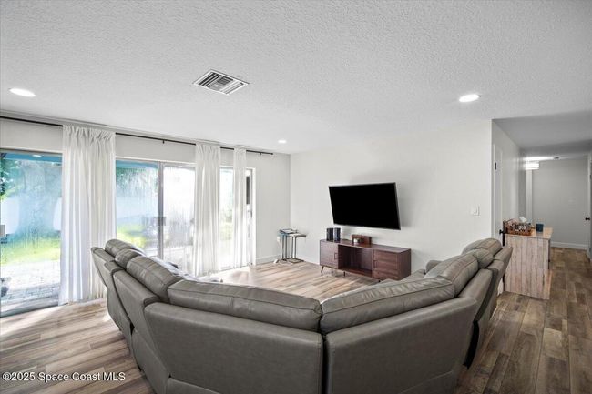 1158 Samar Rd, House other with 3 bedrooms, 2 bathrooms and null parking in Cocoa Beach FL | Image 12