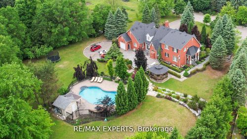 27 Theresa Cir, Kleinburg, ON, L0J1C0 | Card Image