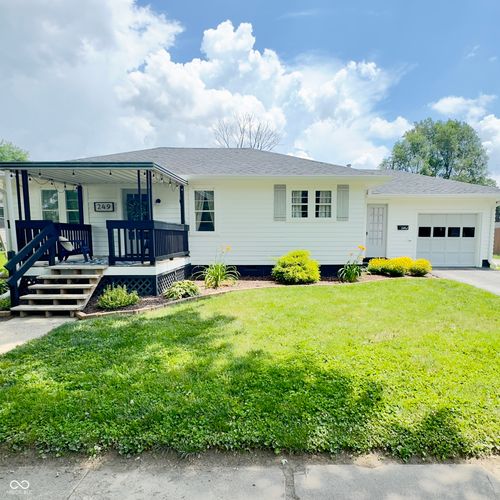 249 Mill St, Plainfield, IN, 46168-1141 | Card Image