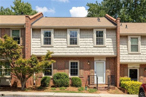 3451 Ashwood Ln, Atlanta, GA, 30341-4534 | Card Image