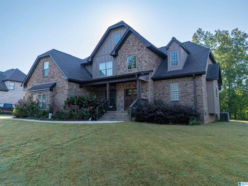 386 Apple Blossom Way, Oxford, AL, 36203-4926 | Card Image