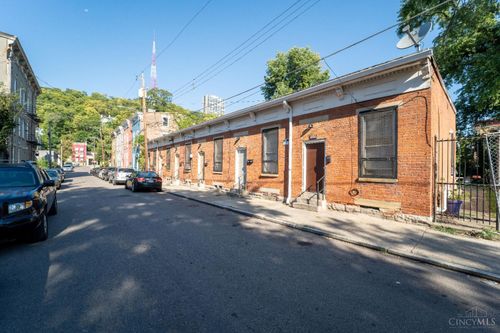 2142 Staebler St, Cincinnati, OH, 45204-1934 | Card Image
