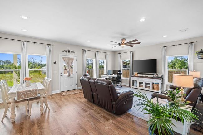 574 N Canal Dr, House other with 2 bedrooms, 2 bathrooms and 4 parking in Port St. Joe FL | Image 47