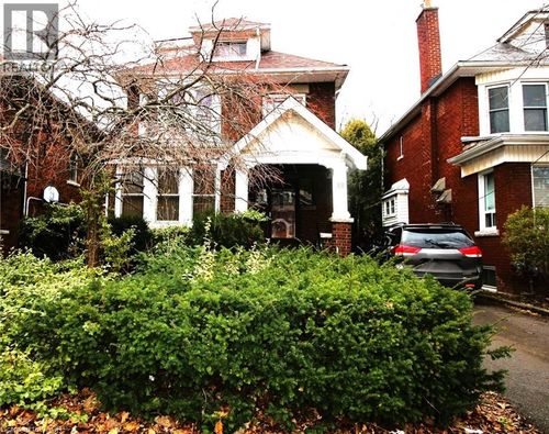 88 Cline Ave N, Hamilton, ON, L8S3Z6 | Card Image