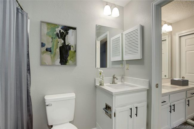 APT-145 - 2685 S Dayton Way, Townhouse with 2 bedrooms, 2 bathrooms and 1 parking in Denver CO | Image 17