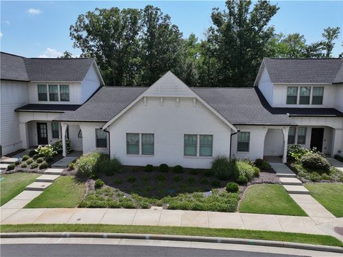 574 Grey Oak Cir, AUBURN, AL, 36830-2979 | Card Image